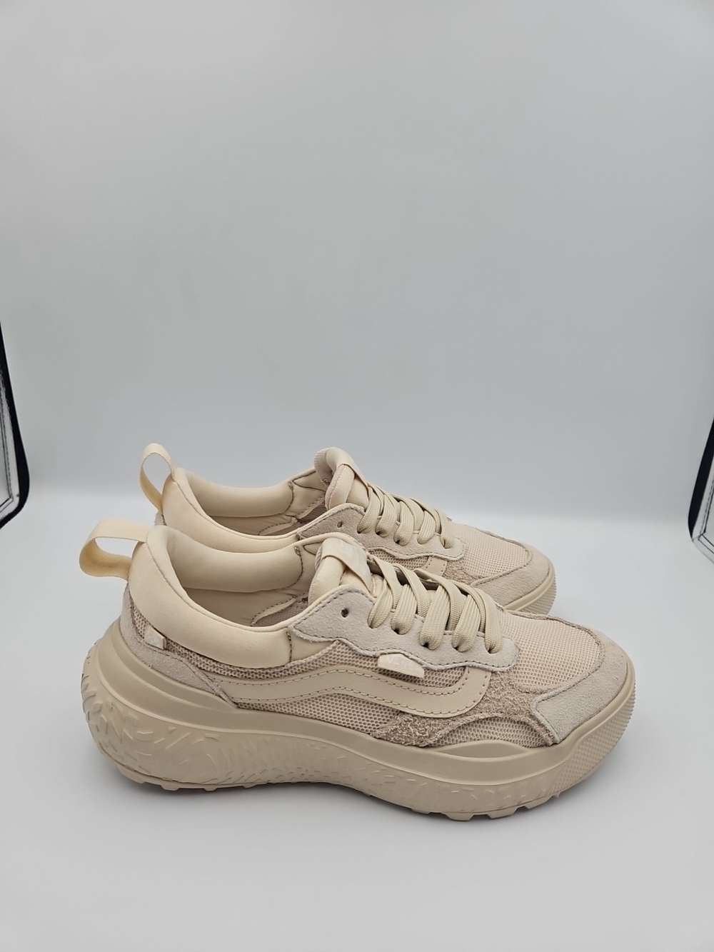 Vans Women's Cream Mesh & Suede Sneaker - Picture 4 of 10